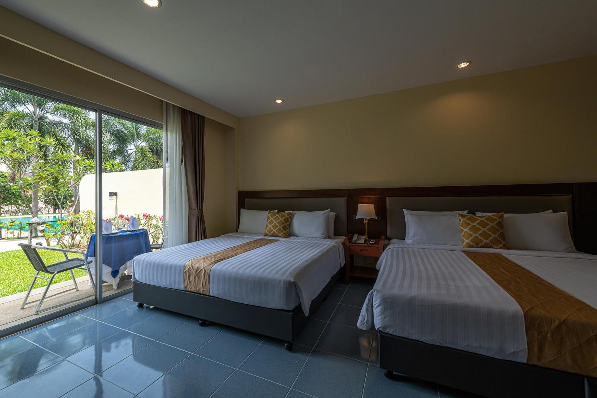 Blue Beach Grand Resort And Spa In Chalong Phuket By Dayuu Ban Saiyuan المظهر الخارجي الصورة