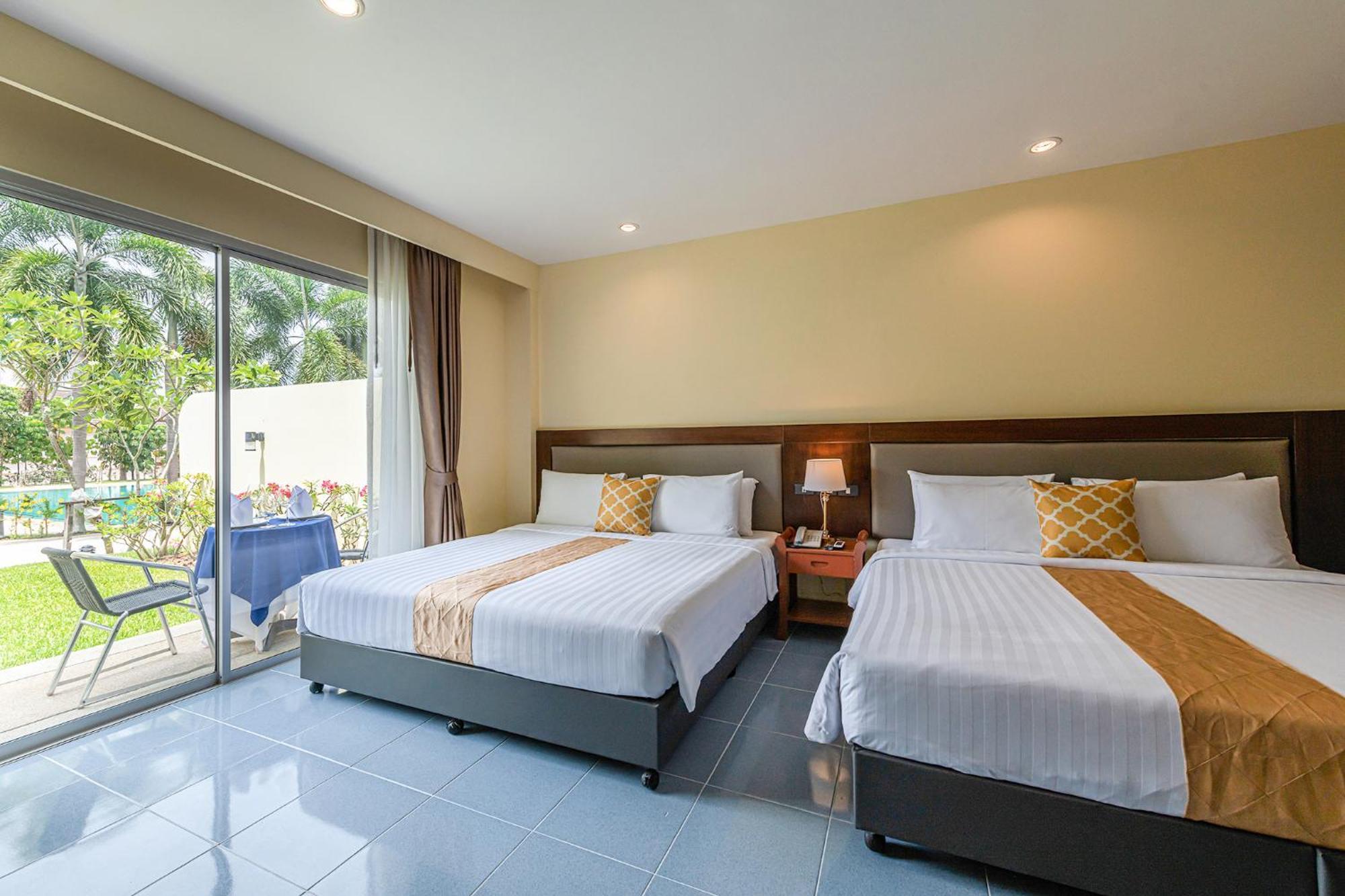Blue Beach Grand Resort And Spa In Chalong Phuket By Dayuu Ban Saiyuan المظهر الخارجي الصورة
