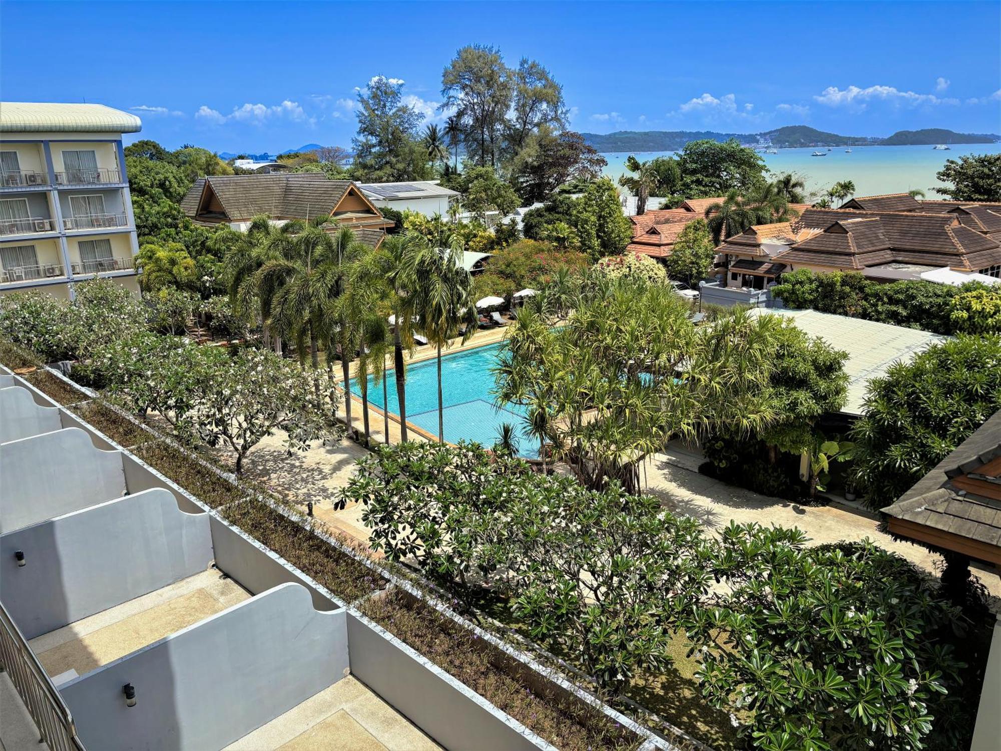 Blue Beach Grand Resort And Spa In Chalong Phuket By Dayuu Ban Saiyuan المظهر الخارجي الصورة